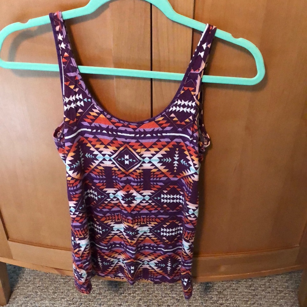 Tillys, stretch, Aztec print tank top